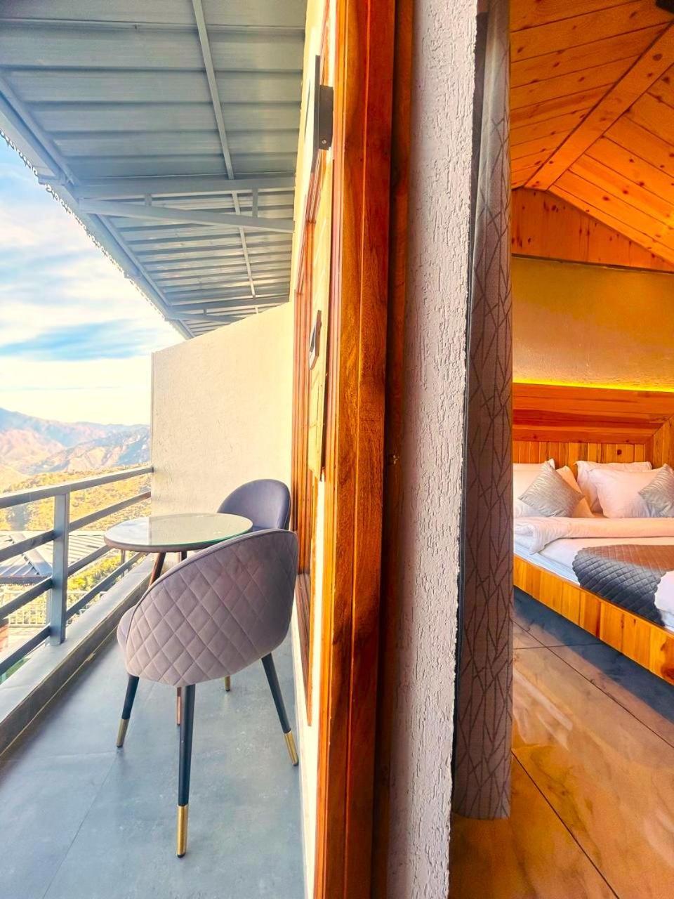 Living On The Edge A Luxury Stay Masuri Exterior foto