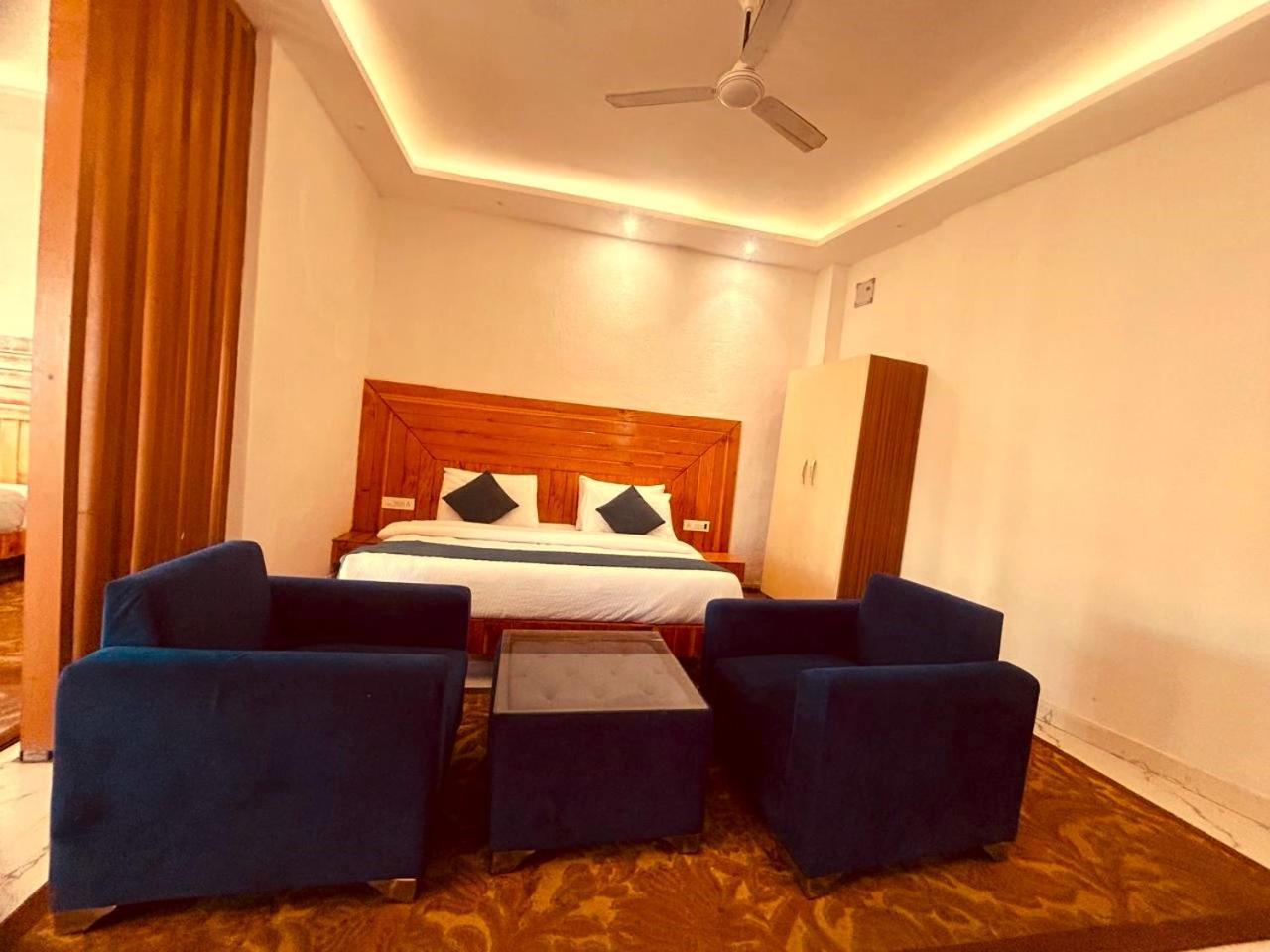 Living On The Edge A Luxury Stay Masuri Exterior foto