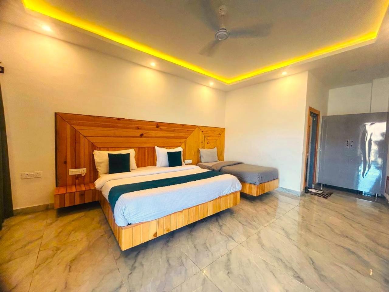 Living On The Edge A Luxury Stay Masuri Exterior foto