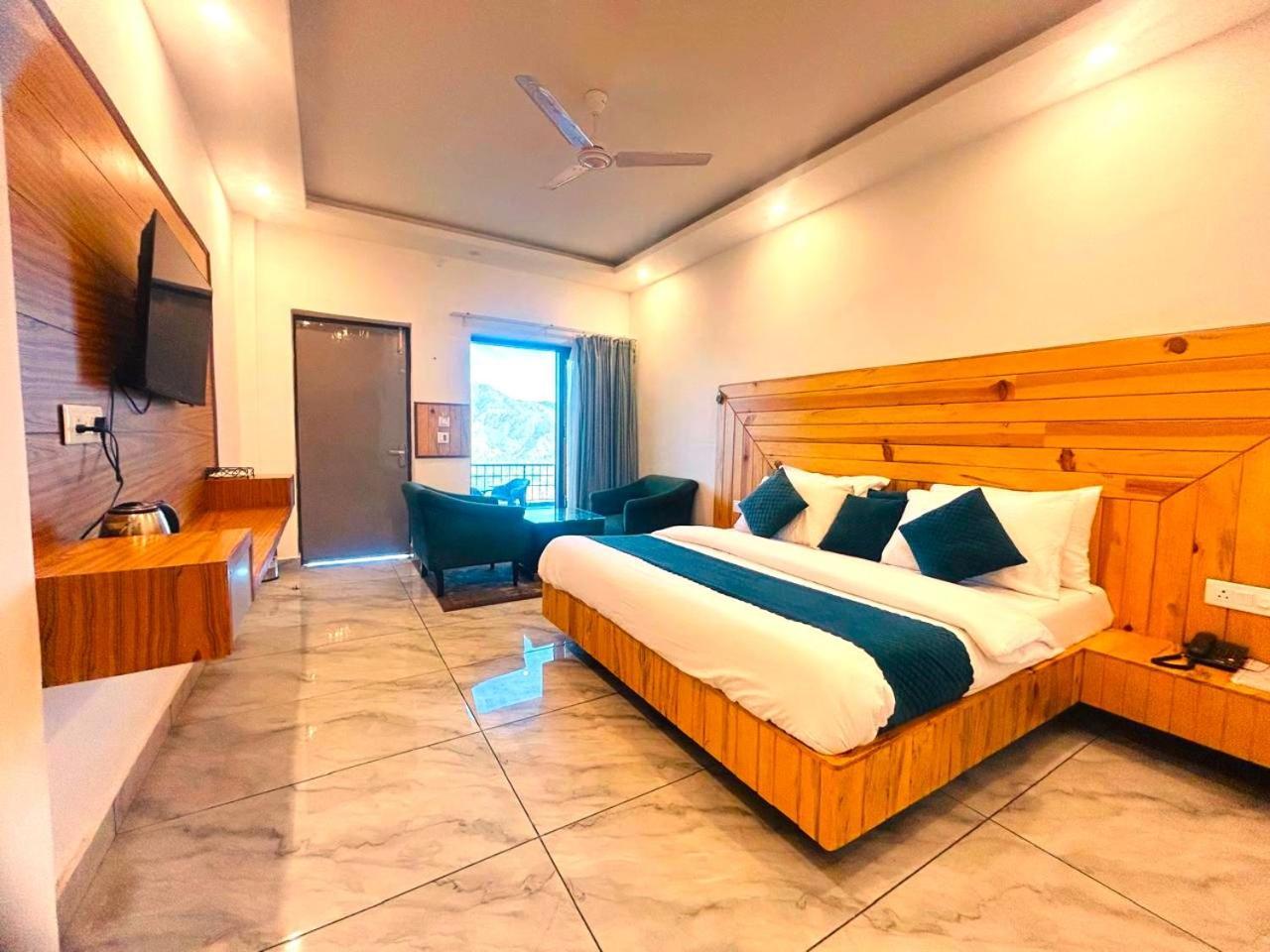 Living On The Edge A Luxury Stay Masuri Exterior foto