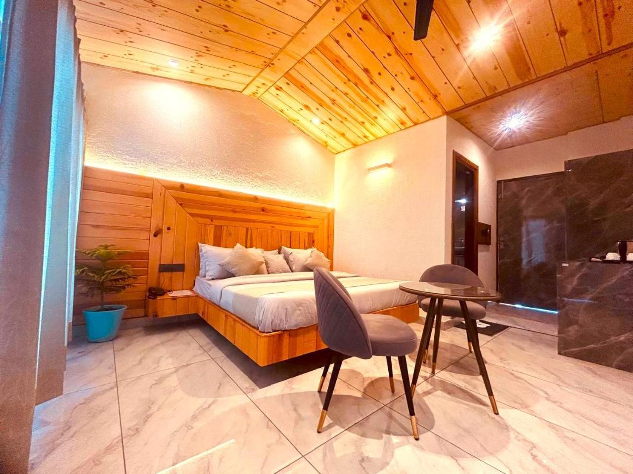 Living On The Edge A Luxury Stay Masuri Exterior foto
