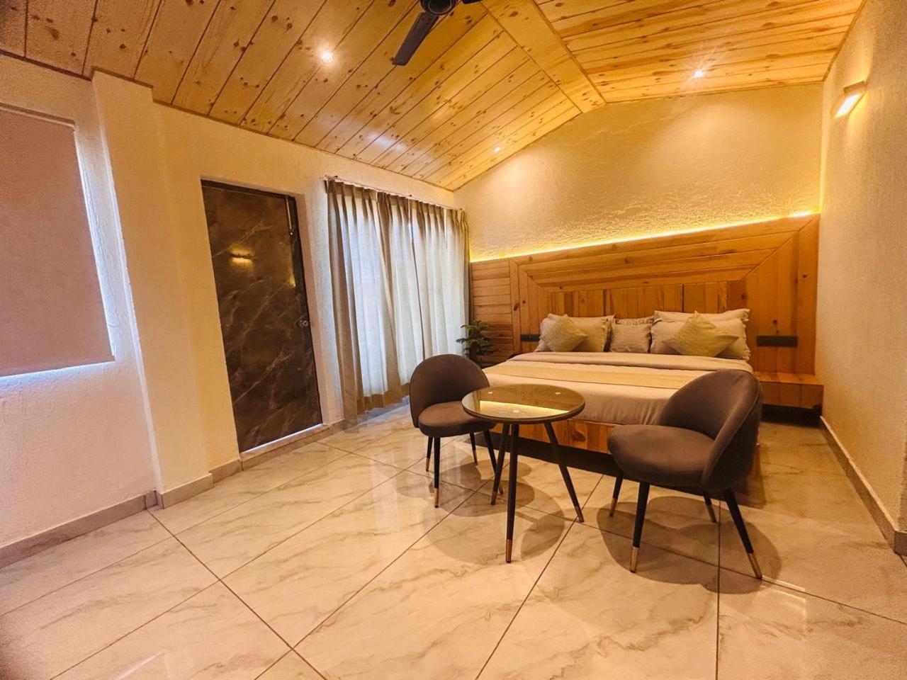Living On The Edge A Luxury Stay Masuri Exterior foto