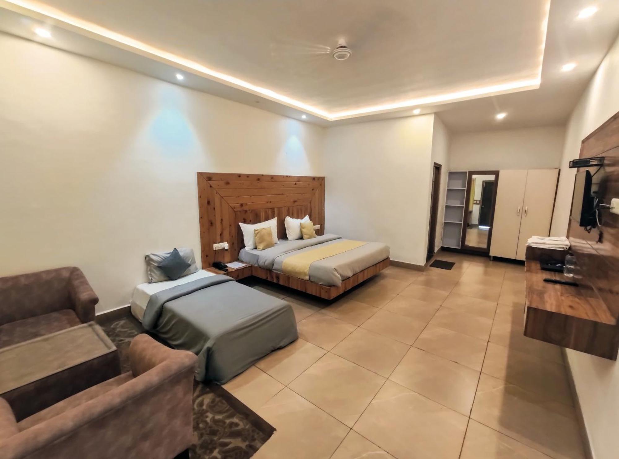 Living On The Edge A Luxury Stay Masuri Exterior foto