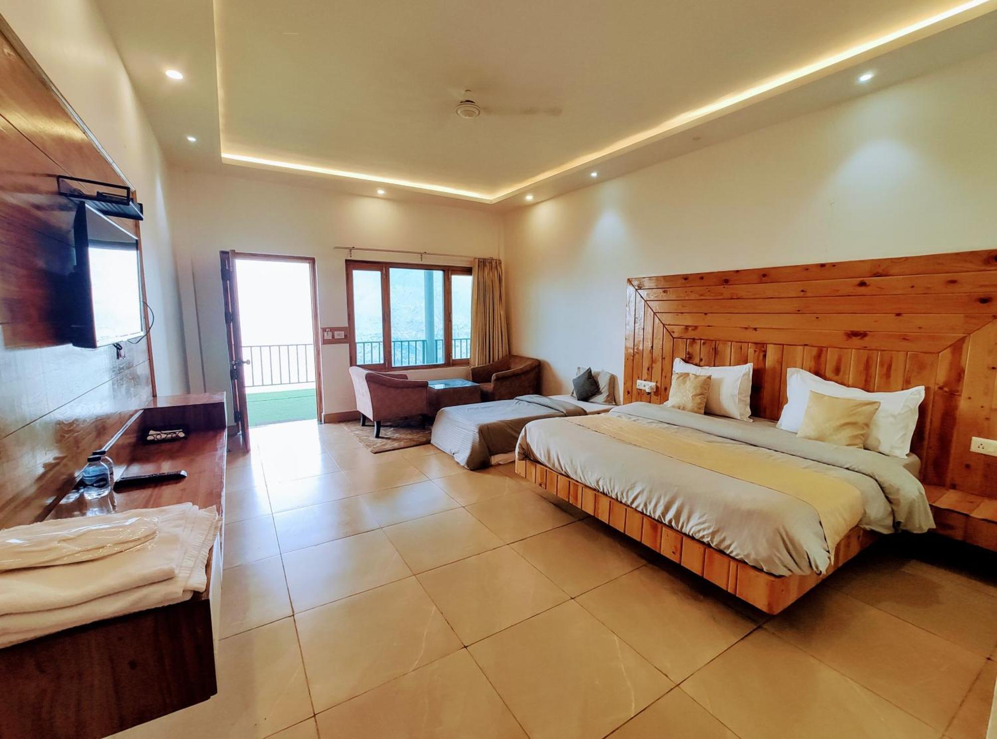 Living On The Edge A Luxury Stay Masuri Exterior foto